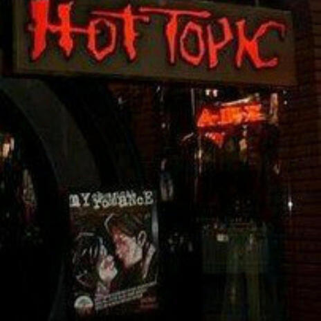 hot topic ft. rav3 | Boomplay Music