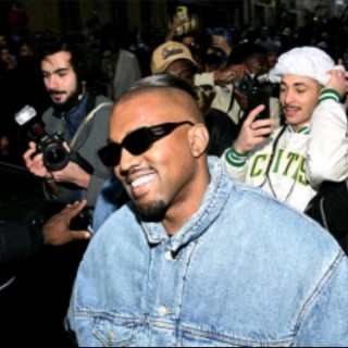 Kanye king of Rapper
