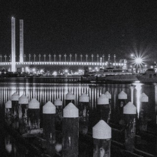 Strolling Melbourne Harbour at 2AM