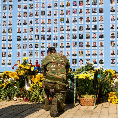 Stand With Ukraine: Ukrainian Soldiers Sortie | Boomplay Music