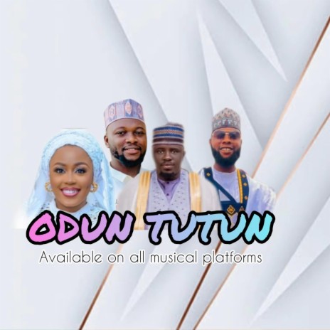 ODUN TUNTUN ft. ALH MISTURAH TEMINI SUCCESS, ALH ABDUL BASIT APONLE ANOBI & HAJ WALIYULLAHI AFINJU AGBAYE | Boomplay Music