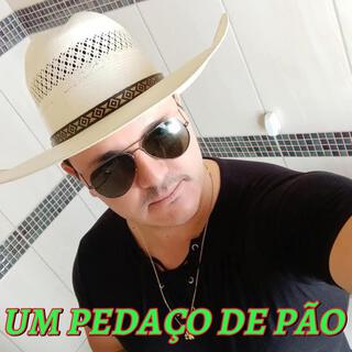 Um Pedaço De Pão