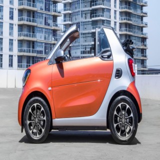 DROP TOP SMART CAR