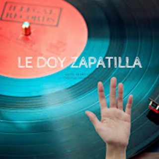 Le Doy Zapatilla