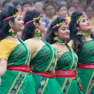 LALE LAL OI PALASH BON. JHUMUR DANCE. Bengali folk dance