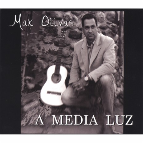 A Media Luz | Boomplay Music