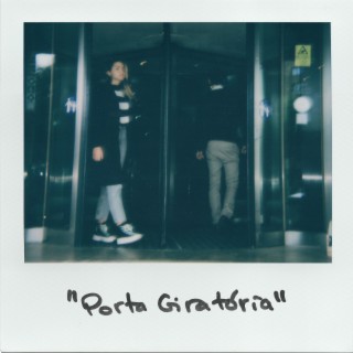 Porta Giratória lyrics | Boomplay Music