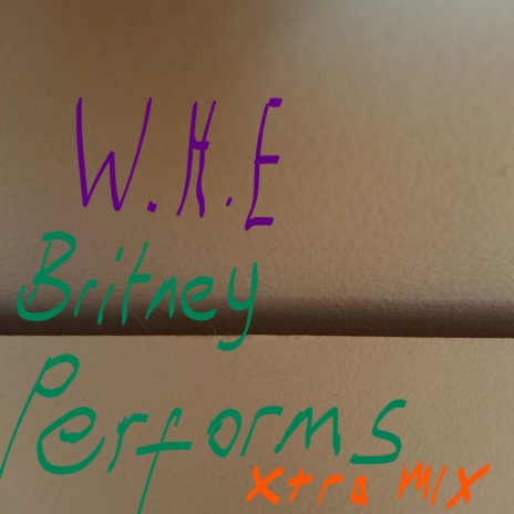 Britney Performs Xtra Mix