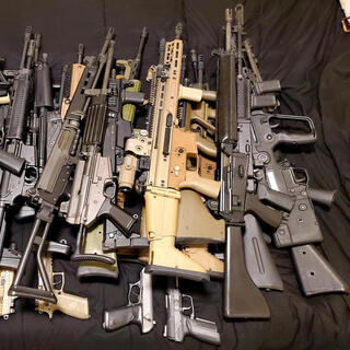 Alot of GUNS