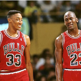 Jordan & Pippen.