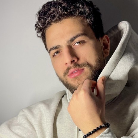 امي جاد صباغ | Boomplay Music