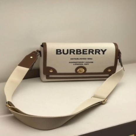 burberry | Boomplay Music