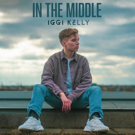 In The Middle | Boomplay Music