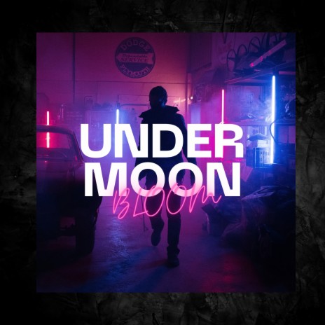 Under Moon | Boomplay Music