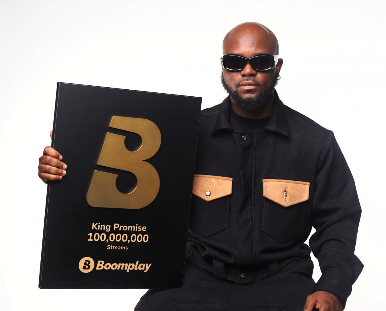 King Promise Receives Boomplay’s Golden Club Plaque