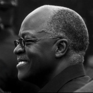 Akuna Magufuli (feat. Langa Boy)