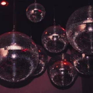 Mirrorball