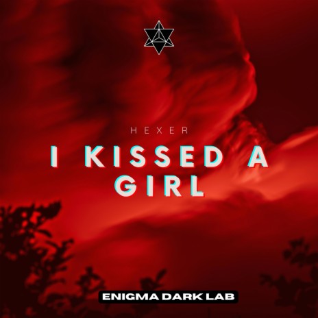 I Kissed a Girl | Boomplay Music