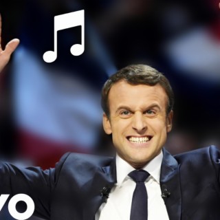 MACRON WAKA WAKA