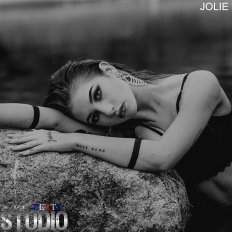 Jolie | Boomplay Music