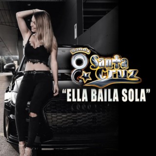 Ella Baila Sola (En Vivo)