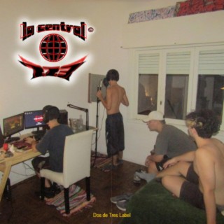 La Central lyrics | Boomplay Music
