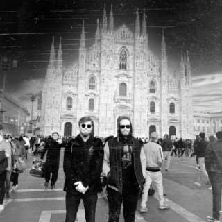 GUYS IN MILAN