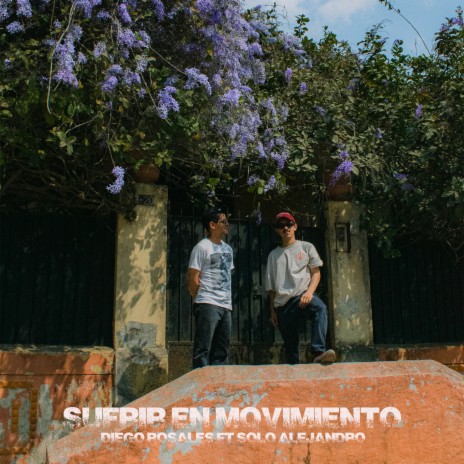 Sufrir en Movimiento ft. Solo Alejandro | Boomplay Music