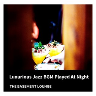 Luxurious Jazz BGM Played At Night