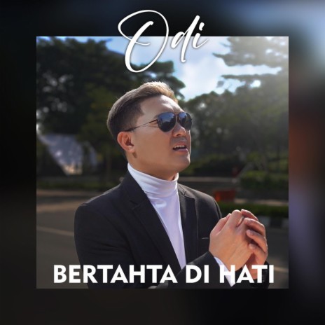 Bertahta Di Hati | Boomplay Music