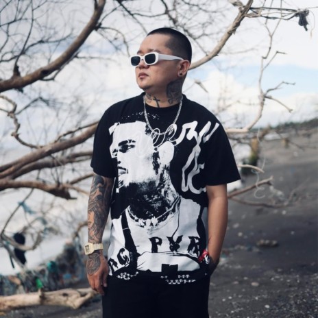 Kahit walang tayo ft. Makatang kusinero & drizzy | Boomplay Music