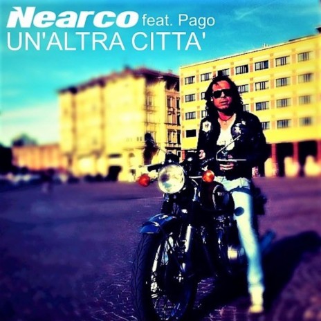 Un'altra città ft. Pago | Boomplay Music