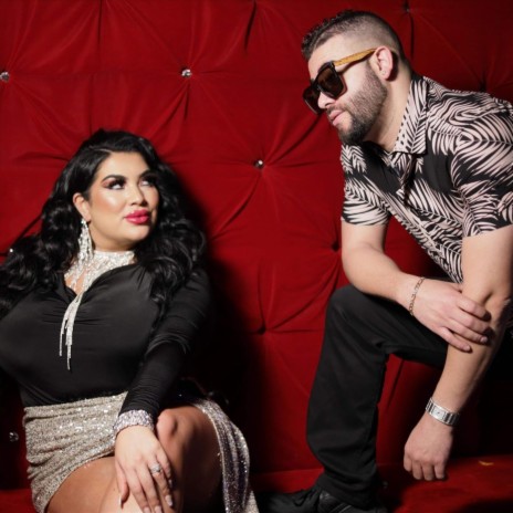 Es Fuego (feat. Bilosky “La Elegancia”) | Boomplay Music