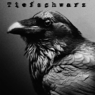 Tiefschwarz