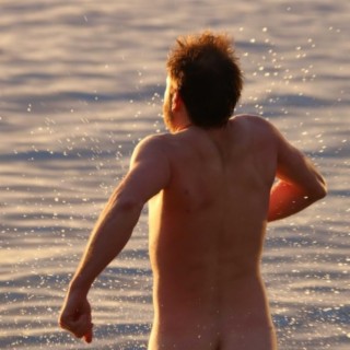 Ocean swimming... in the nude