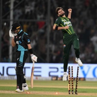 Shaheen Shah Afridi and Babar Azam lead the way as Pakistan win a thriller in Lahore to level the series against New Zealand.