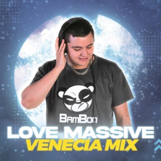 Massive Love (Venecia Mix)