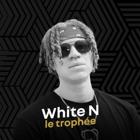 Le Trophée | Boomplay Music