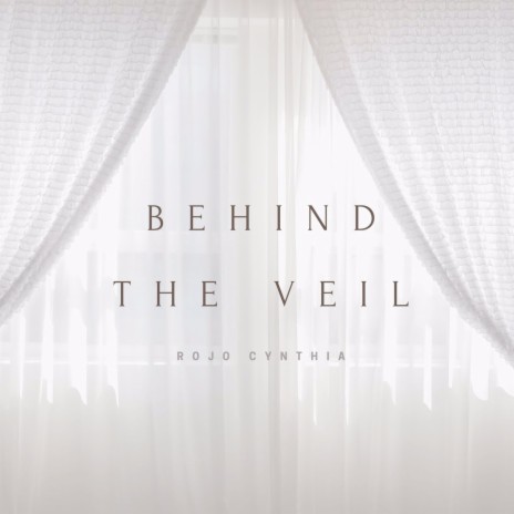 Behind the veil / Le voile est dechire