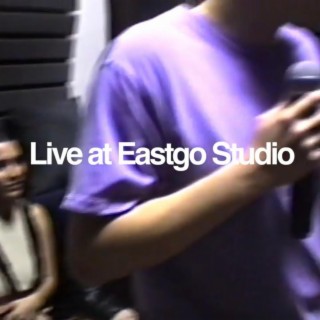 Vidas Pasadas (Live at Eastgo Studio) lyrics | Boomplay Music