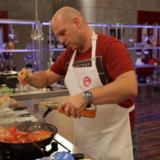John Reen talks to Masterchef 2014 quarter finalist Greg Lackey on Maritime Radio about his involvement in the new Facebook group trying to get the country cooking again in lock down.