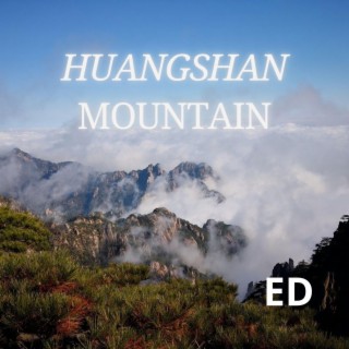 HUANGSHAN MOUNTAIN