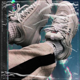 Filas (Fallin'/Trippin') lyrics | Boomplay Music