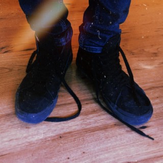 untied shoelaces (08.23.21)