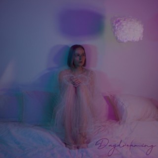 Daydreaming lyrics | Boomplay Music