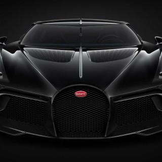 BiG BonE (Bugatti OnE HooD)