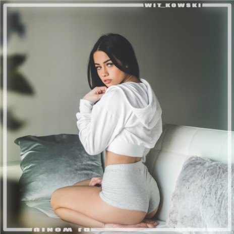 Ona jest upalona (Remix) ft. WONIU & WiT_kowski | Boomplay Music