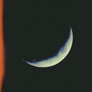 Under The Glow Of Your Moon lyrics | Boomplay Music