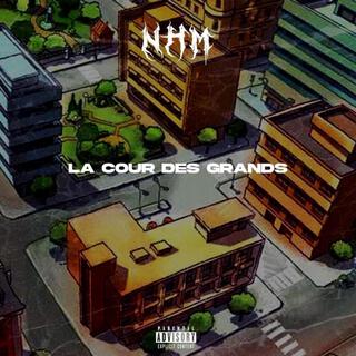 La cour des grands