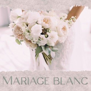 Mariage blanc: Bossa Nova pure pour la coupe de gâteau de mariage
